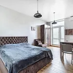 Daire Boomerang Apart-apart Kolomiya